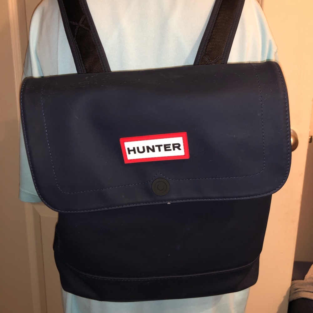 **Reposhing** Hunter Backpack - Picture 3 of 3